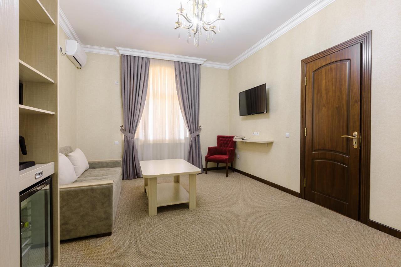 Navruz Hotel Tashkent Exterior foto