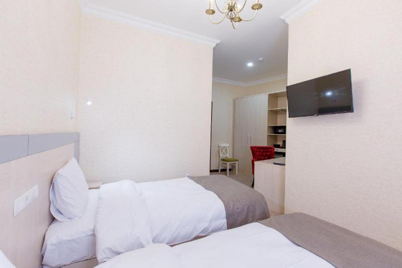 Navruz Hotel Tashkent Quarto foto